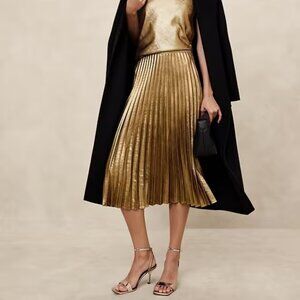 NWT - Banana Republic Factory - Lamé Pleated Midi Skirt Gold